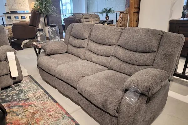 Ashley Furniture HomeStore - Resim 15