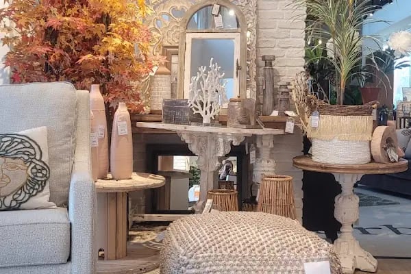 Ashley Furniture HomeStore - Resim 12