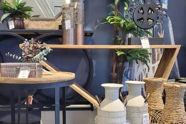 Ashley Furniture HomeStore - Resim 17