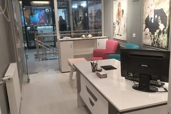 Royal Stüdyo Fotoğraf Ajansı - Resim 1