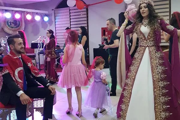 Bozüyük Belediyesi Tekke Mahalle Konaği Fitness Salonu - Resim 9