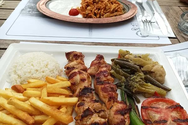 Sünger Pizza Restaurant - Resim 3