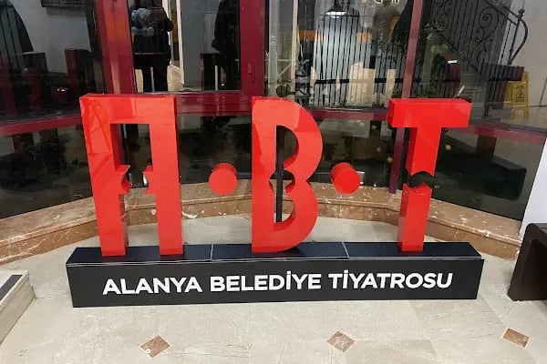 T.C. Alanya Belediyesi Tiyatro Müdürlüğü Kültür Merkezi - Resim 9