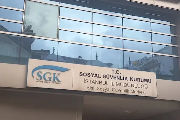 T. C. Sosyal Güvenlik Kurumu İstanbul İl Müdürlüğü Şişli Sosyal Güvenlik Merkezi - Resim 18