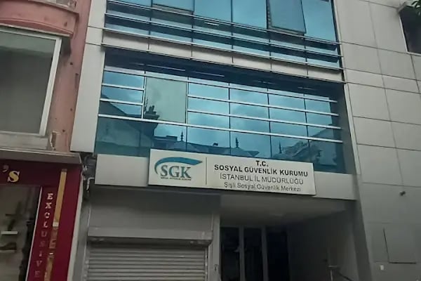 T. C. Sosyal Güvenlik Kurumu İstanbul İl Müdürlüğü Şişli Sosyal Güvenlik Merkezi - Resim 13
