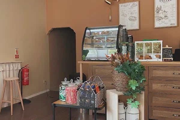 Emmog Cafe - Resim 10