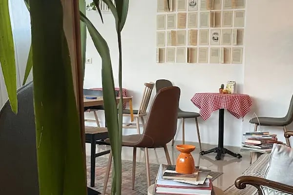 Emmog Cafe - Resim 8