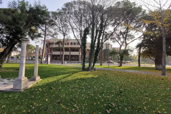 Ege Üniversitesi İktisadi Ve İdari Bilimler Fakültesi - Resim 7