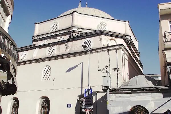 Kemeraltı Camii - Resim 7