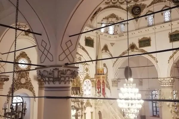 Kemeraltı Camii - Resim 5