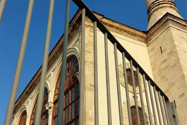 Kemeraltı Camii - Resim 14