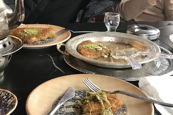 Mandalin Cafe &amp; Restaurant - Resim 18