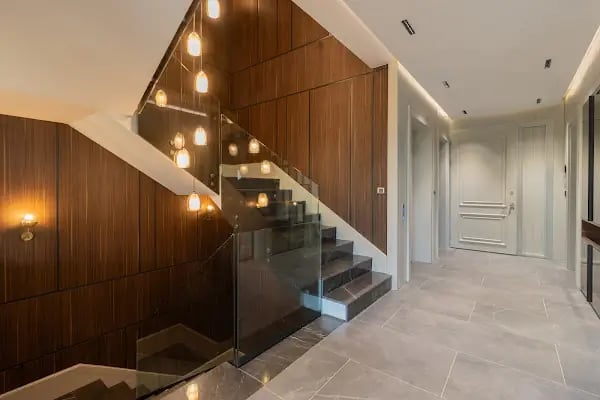 ReMax Mega Ayşe Yüksel Gayrimenkul Döşemealtı Lüks Konut Uzmanı - Resim 11
