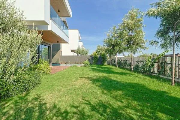 ReMax Mega Ayşe Yüksel Gayrimenkul Döşemealtı Lüks Konut Uzmanı - Resim 10