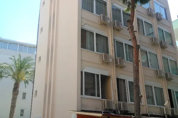 Gray Wolf Hotel - Resim 3