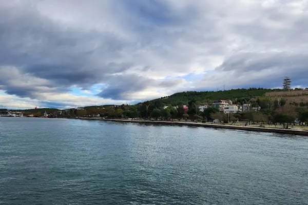 Aliağa Balıkçı Barınağı - Resim 4