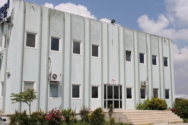 Yalız Sınai Gaz Teknik Hırdavat Gemi ve Tersanecilik San.Tİc.Ltd.Şti. - Resim 12