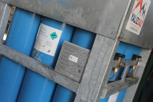 Yalız Sınai Gaz Teknik Hırdavat Gemi ve Tersanecilik San.Tİc.Ltd.Şti. - Resim 14