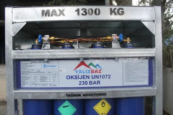 Yalız Sınai Gaz Teknik Hırdavat Gemi ve Tersanecilik San.Tİc.Ltd.Şti. - Resim 2