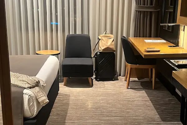 ESTHERIAN CLINIC SAĞLIK HİZMETLERİ SAN. TİC. LTD. ŞTİ. - Resim 3