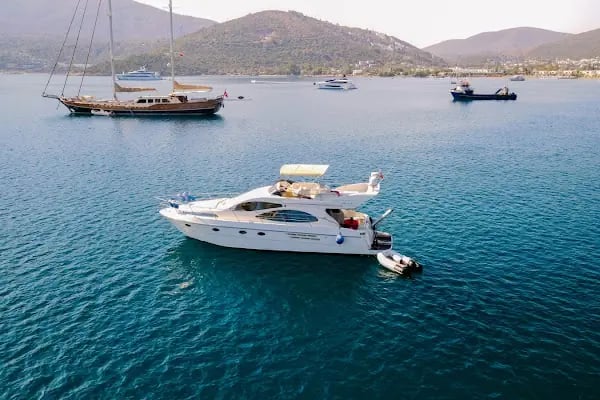 Bodrum Özel Yat Kiralama,Bodrum Boat Trips, Bodrum Tekne Turu, Bodrum Yat Kiralama, Motoryat Kiralama - Resim 2