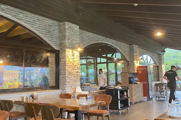 ISTAKOZ Hotel & Restaurant - Resim 17