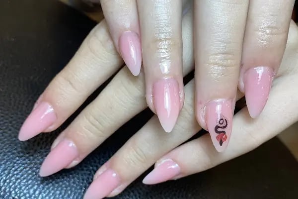 Pınar Yılmaz Beauty Nails - Resim 10