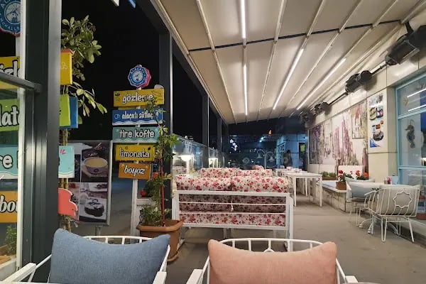 Alaçatı Muhalebicisi Balıkesir Avlu AVM - Resim 5