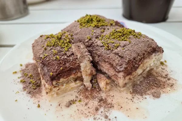 Alaçatı Muhalebicisi Balıkesir Avlu AVM - Resim 3