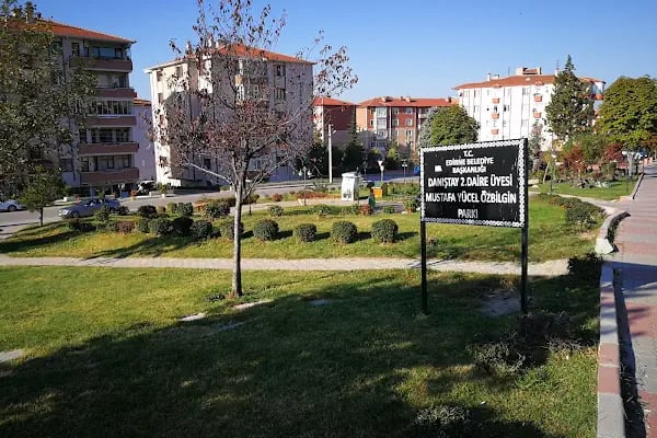 Musatafa Yücel Özbilgin Parkı - Resim 1