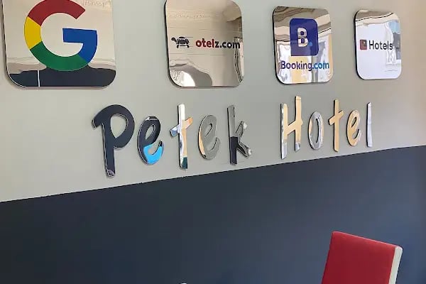 Petek Hotel - Resim 16