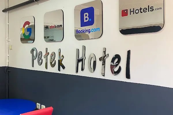 Petek Hotel - Resim 11