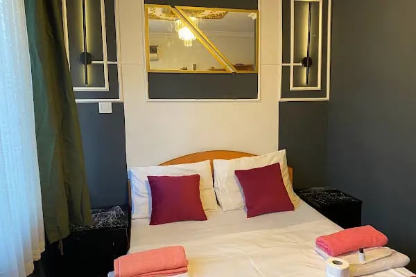 Petek Hotel - Resim 4