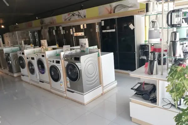 Çolakoğlu Bosch Bayii Döşemealtı şubesi - Resim 2