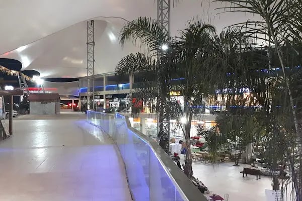Karia Port Alışveriş Merkezi - Resim 14