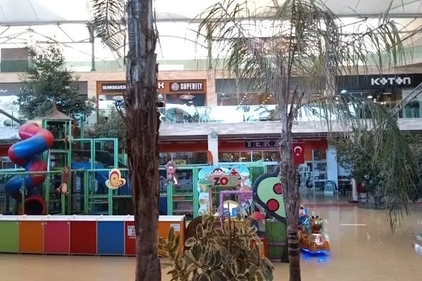 Karia Port Alışveriş Merkezi - Resim 20