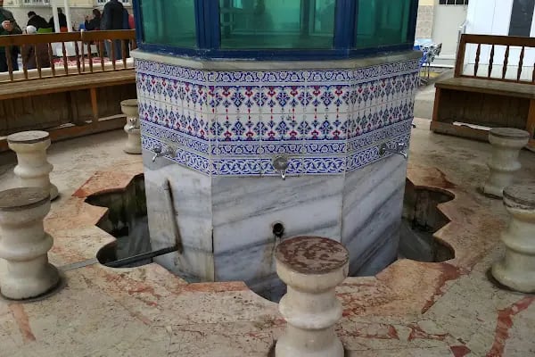 Zafer Cami - Resim 12