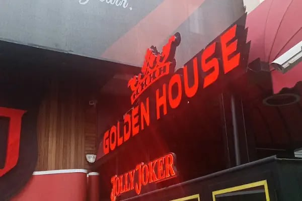 GOLDEN HOUSE - Resim 9