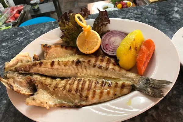 AKŞAM GÜNEŞİ RESTAURANT - Resim 3