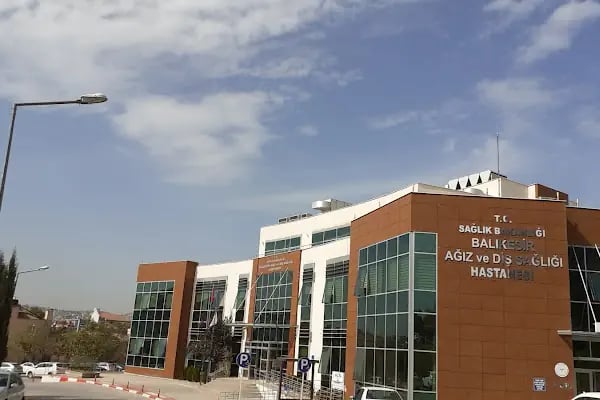 Balıkesir Ağız ve Diş Sağlığı Hastanesi - Resim 18