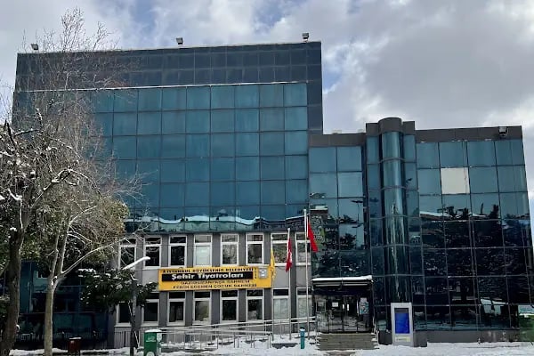 Şehir Tiyatroları Gaziosmanpaşa Sahnesi - Resim 3