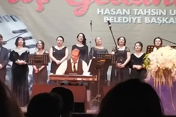Şehir Tiyatroları Gaziosmanpaşa Sahnesi - Resim 7