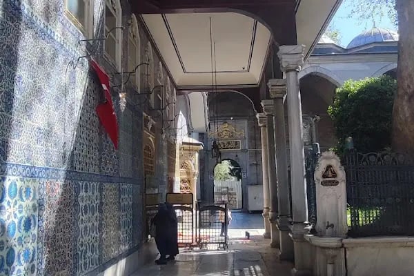 Eyüp Sultan Türbesi - Resim 4