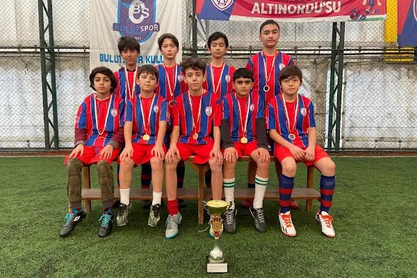 Altınordu Çayırova Futbol Okulu - Resim 11