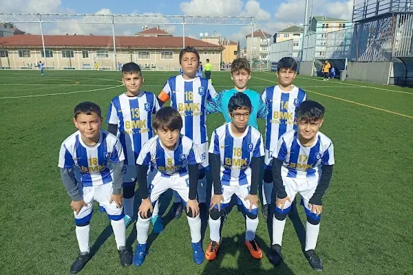 Altınordu Çayırova Futbol Okulu - Resim 6