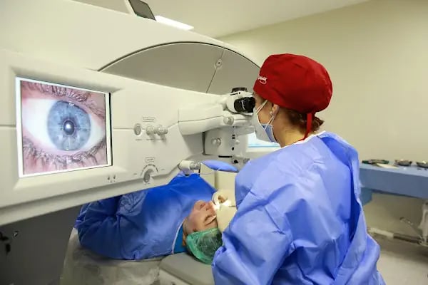 Op. Dr. Özgül Uğurtay - Resim 11