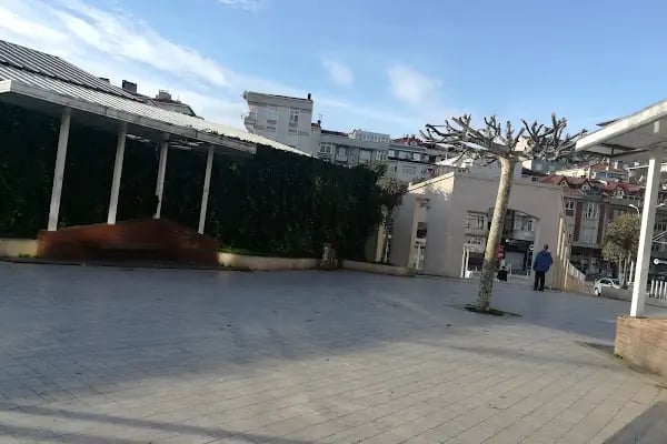 Rasimpaşa Parkı - Resim 19