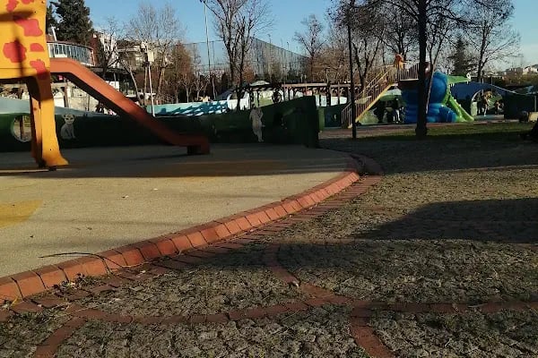 Küçükçekmece Çocuk Parkı - Resim 2
