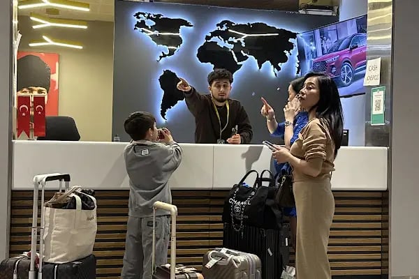 Cimla rent a car Airport - Resim 2
