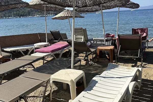 Bitez Deniz Hotel - Restaurant - Beach - Resim 4